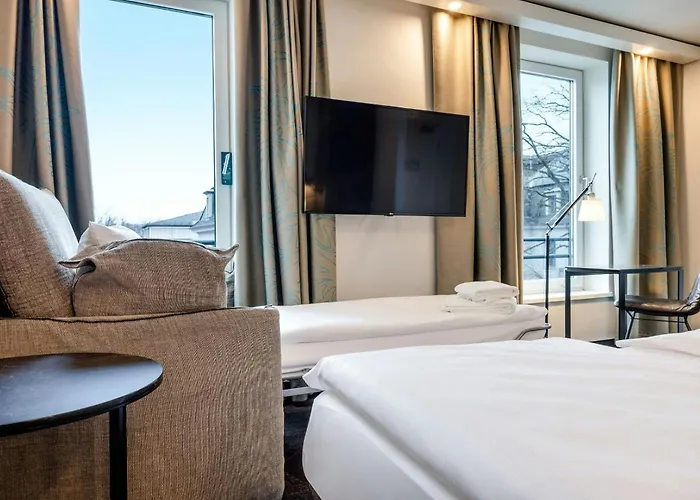 3-Sterne-Hotel: Motel One Dresden - Palaisplatz