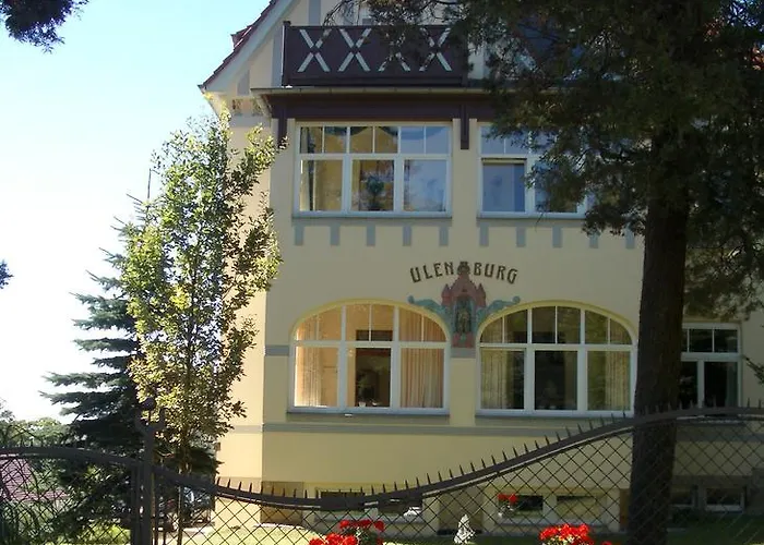 Hotel with Tennis: Hotel-Appartement-Villa Ulenburg